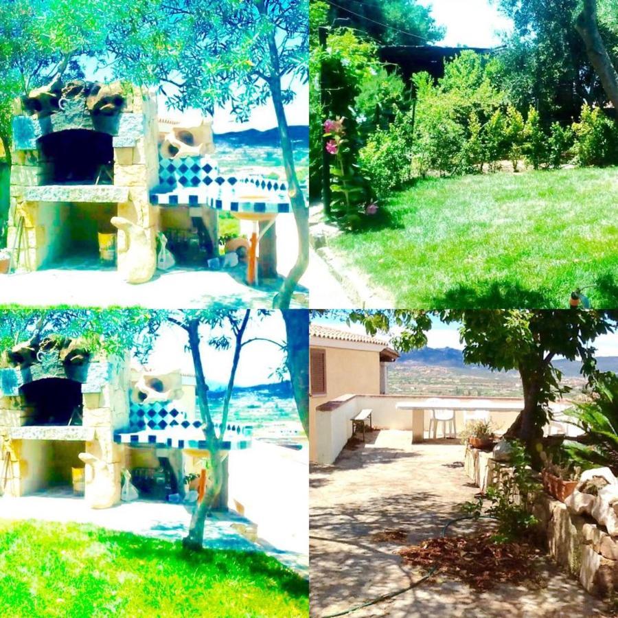 Villa Attico vista mare Tanaunella Esterno foto