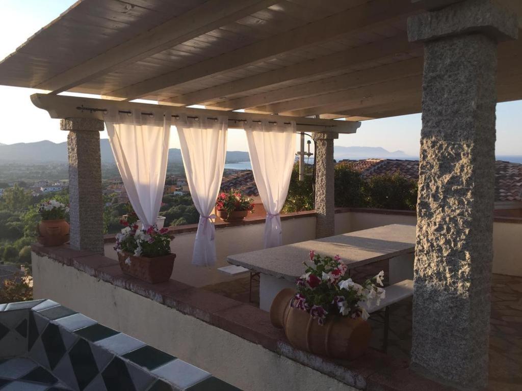 Villa Attico vista mare Tanaunella Esterno foto